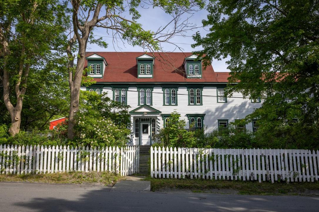 The Convent In Brigus Bed & Breakfast Exterior photo